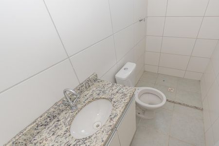 Apartamento para alugar com 54m², 2 quartos e 1 vaga Apartamento para alugar com 54m², 2 quartos e 1 vagaBanheiro Corredor