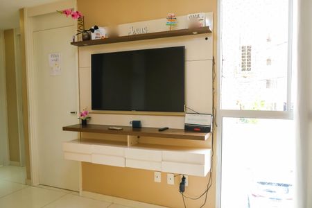 Apartamento à venda com 44m², 2 quartos e 1 vaga Apartamento à venda com 44m², 2 quartos e 1 vagaSala
