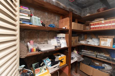 Casa para alugar com 50m², 2 quartos e 1 vagaÁrea de Serviço