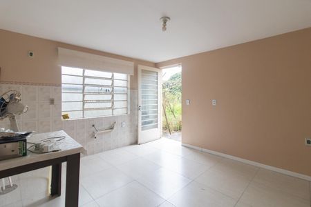 Casa para alugar com 50m², 2 quartos e 1 vagaSala/Cozinha