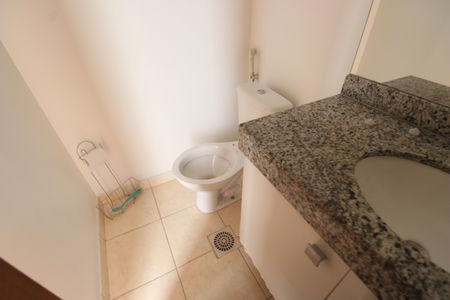 Apartamento para alugar com 120m², 3 quartos e 2 vagasBanheiro social