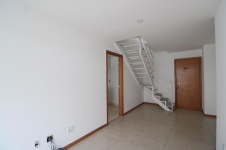 Apartamento para alugar com 120m², 3 quartos e 2 vagasSala