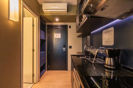 Apartamento à venda com 29m², 1 quarto e 1 vaga Apartamento à venda com 29m², 1 quarto e 1 vagaCozinha