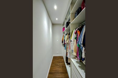 Casa à venda com 217m², 3 quartos e sem vaga Casa à venda com 217m², 3 quartos e sem vagaQuarto 1 - Suíte