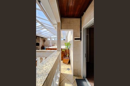 Casa à venda com 217m², 3 quartos e sem vagaVaranda da Suíte