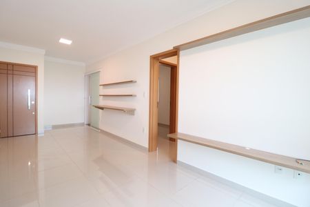 Sala de apartamento para alugar com 3 quartos, 80m² em Santa Mônica, Uberlândia