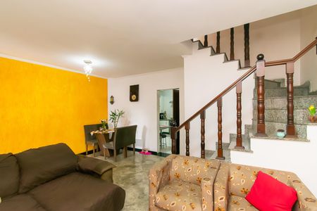 Sala de casa à venda com 3 quartos, 120m² em Vila Santa Clara, São Paulo