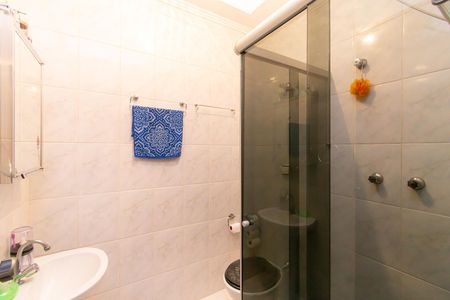 Casa à venda com 120m², 3 quartos e 2 vagasBanheiro 2