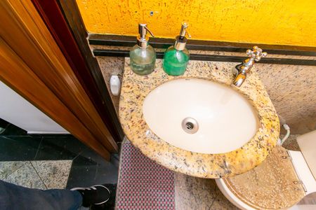 Casa à venda com 120m², 3 quartos e 2 vagasLavabo