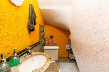 Casa à venda com 120m², 3 quartos e 2 vagasLavabo