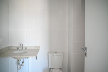 Apartamento à venda com 132m², 3 quartos e 2 vagas Apartamento à venda com 132m², 3 quartos e 2 vagasBanheiro Quarto 1 - Suite