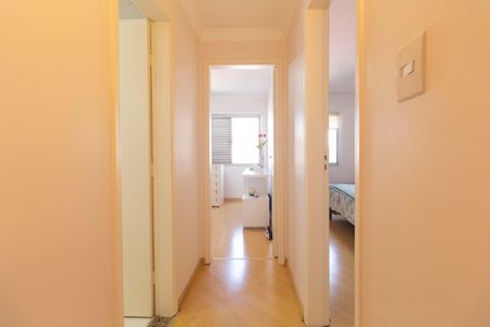 Apartamento à venda com 90m², 2 quartos e 1 vagaCorredor