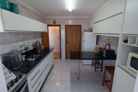Apartamento à venda com 90m², 2 quartos e 1 vagaCozinha