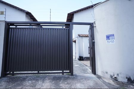 Casa de condomínio para alugar com 79m², 3 quartos e 1 vaga