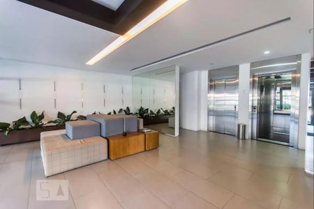 Apartamento para alugar com 86m², 1 quarto e 1 vagaHall social