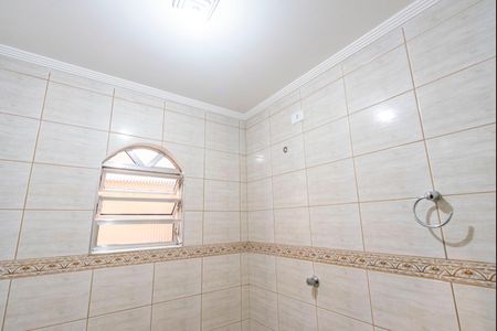 Casa para alugar com 179m², 3 quartos e 2 vagasBanheiro 1