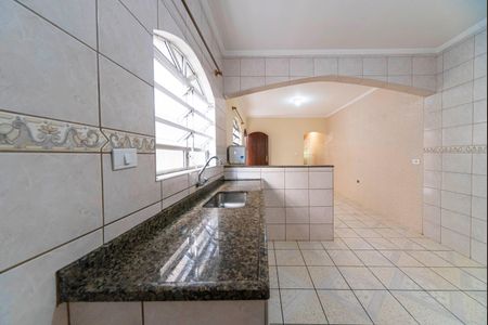 Casa para alugar com 179m², 3 quartos e 2 vagasCozinha 