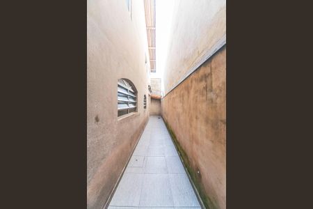 Casa para alugar com 179m², 3 quartos e 2 vagasCorredor e Quintal 