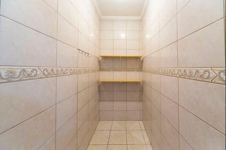 Casa para alugar com 179m², 3 quartos e 2 vagasDespensa