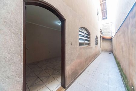 Casa para alugar com 179m², 3 quartos e 2 vagasCorredor e Quintal 