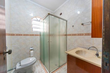 Casa para alugar com 179m², 3 quartos e 2 vagasBanheiro 2