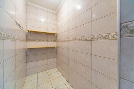 Casa para alugar com 179m², 3 quartos e 2 vagasDespensa