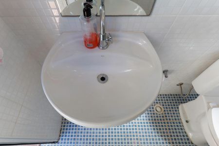 Casa à venda com 412m², 3 quartos e 4 vagasLavabo da piscina