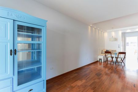 Casa à venda com 412m², 3 quartos e 4 vagasSala de TV