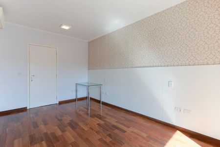Casa à venda com 412m², 3 quartos e 4 vagasSuíte 1
