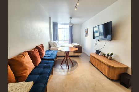 Studio para alugar com 30m², 1 quarto e sem vaga Studio para alugar com 30m², 1 quarto e sem vagaSala/Quarto