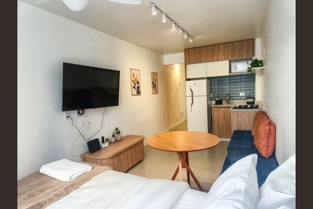 Sala/Quarto de kitnet/studio para alugar com 1 quarto, 30m² em Vila Buarque, São Paulo