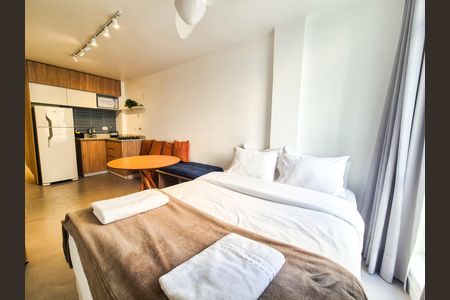 Sala/Quarto de kitnet/studio para alugar com 1 quarto, 30m² em Vila Buarque, São Paulo