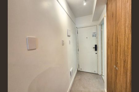 Studio para alugar com 30m², 1 quarto e sem vaga Studio para alugar com 30m², 1 quarto e sem vagaCozinha - Armários