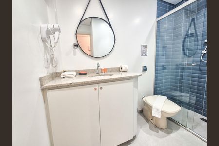 Studio para alugar com 30m², 1 quarto e sem vaga Studio para alugar com 30m², 1 quarto e sem vagaBanheiro