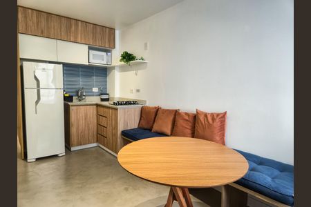 Studio para alugar com 30m², 1 quarto e sem vaga Studio para alugar com 30m², 1 quarto e sem vagaCozinha
