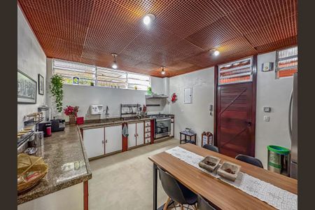 Casa para alugar com 190m², 3 quartos e 1 vaga