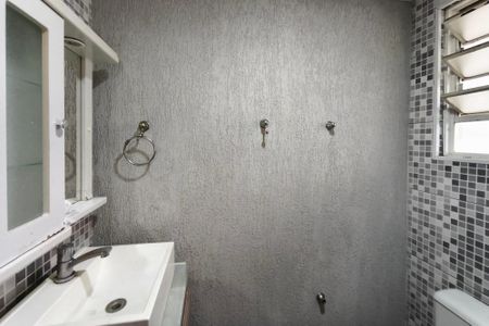 Apartamento à venda com 52m², 2 quartos e 1 vaga Apartamento à venda com 52m², 2 quartos e 1 vagaBanheiro