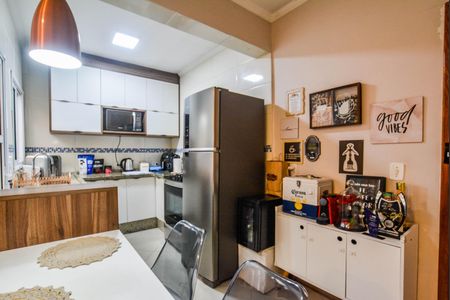 Apartamento à venda com 56m², 2 quartos e 1 vaga Apartamento à venda com 56m², 2 quartos e 1 vagaCozinha
