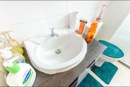 Apartamento à venda com 42m², 2 quartos e sem vaga Apartamento à venda com 42m², 2 quartos e sem vagaBanheiro