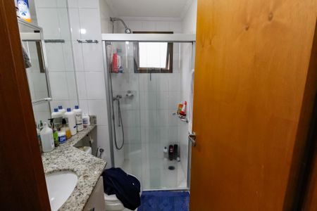 Apartamento à venda com 109m², 3 quartos e 2 vagas Apartamento à venda com 109m², 3 quartos e 2 vagasBanheiro Corredor