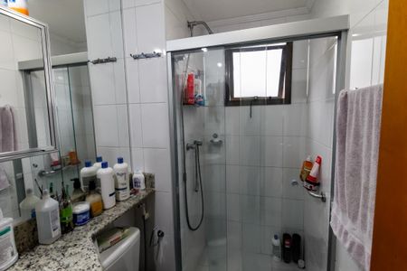 Apartamento à venda com 109m², 3 quartos e 2 vagas Apartamento à venda com 109m², 3 quartos e 2 vagasBanheiro Corredor