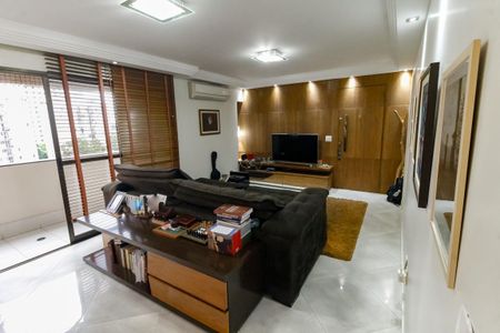 Apartamento à venda com 109m², 3 quartos e 2 vagasSala