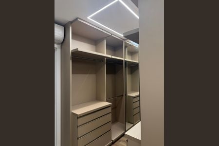 Apartamento para alugar com 160m², 3 quartos e 4 vagas Apartamento para alugar com 160m², 3 quartos e 4 vagasQuarto