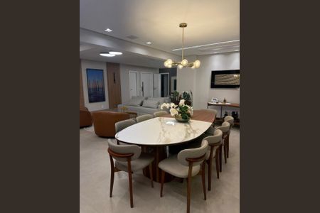 Apartamento para alugar com 160m², 3 quartos e 4 vagas Apartamento para alugar com 160m², 3 quartos e 4 vagasSala