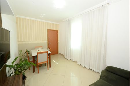 Apartamento à venda com 66m², 2 quartos e 1 vaga Apartamento à venda com 66m², 2 quartos e 1 vagaSala