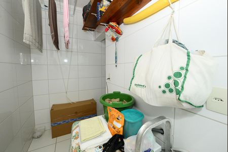 Apartamento à venda com 66m², 2 quartos e 1 vaga Apartamento à venda com 66m², 2 quartos e 1 vagaÁrea de Serviço