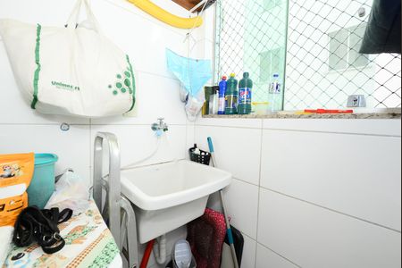 Apartamento à venda com 66m², 2 quartos e 1 vaga Apartamento à venda com 66m², 2 quartos e 1 vagaÁrea de Serviço