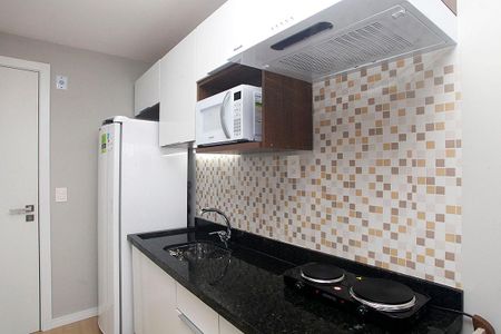 Cozinha de apartamento para alugar com 1 quarto, 27m² em Cidade Baixa, Porto Alegre