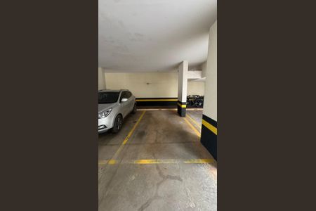 GARAGEM de apartamento para alugar com 2 quartos, 69m² em Residencial Monte Carlo, Brasília