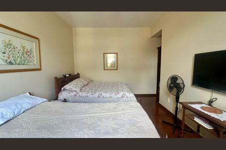 Apartamento para alugar com 190m², 4 quartos e 2 vagasQuarto 